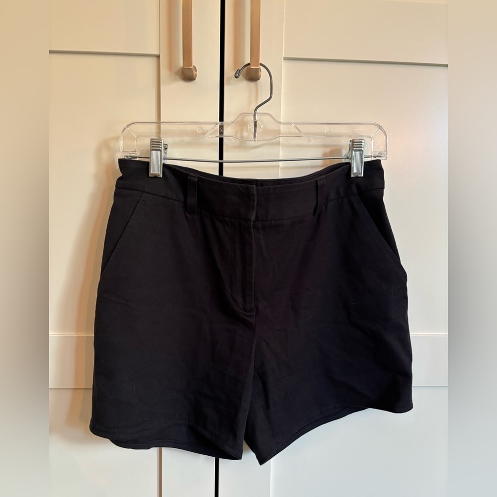 J. McLaughlin Classic Black Women's City/Chino Shorts Size 6 Casual